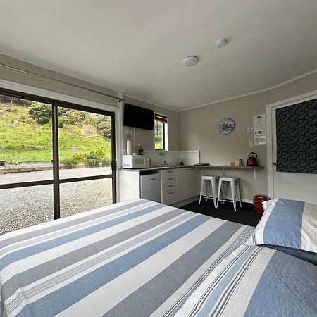 Kiwi Cabins Tapu Zewnętrze zdjęcie